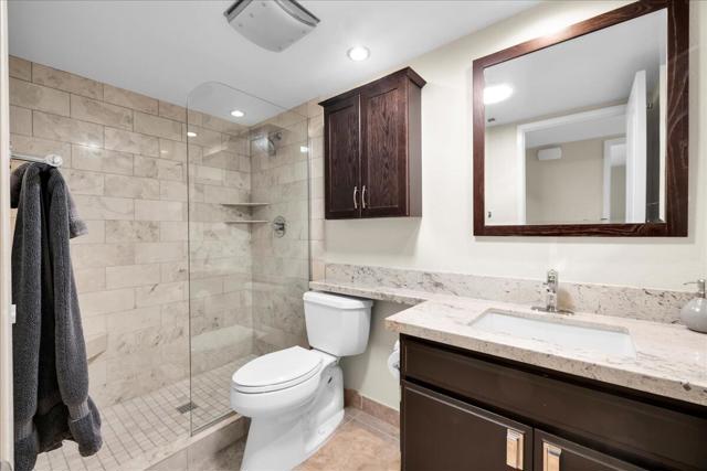 44269 Portofino Court, Palm Desert CA: https://media.crmls.org/mediaz/df0c8101-f728-468d-b453-e00e66e1e1c0.jpg