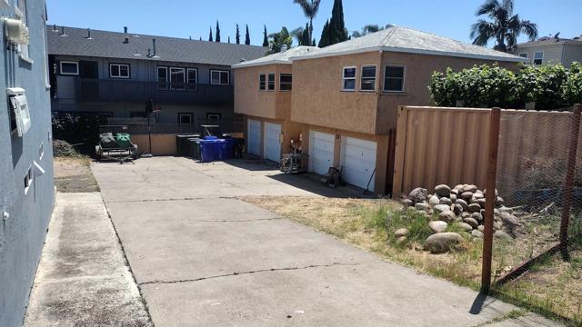 1135 41 26th Street, San Diego CA: https://media.crmls.org/mediaz/df0e024a-c7ff-4df9-baa7-1fcd521702e5.jpg