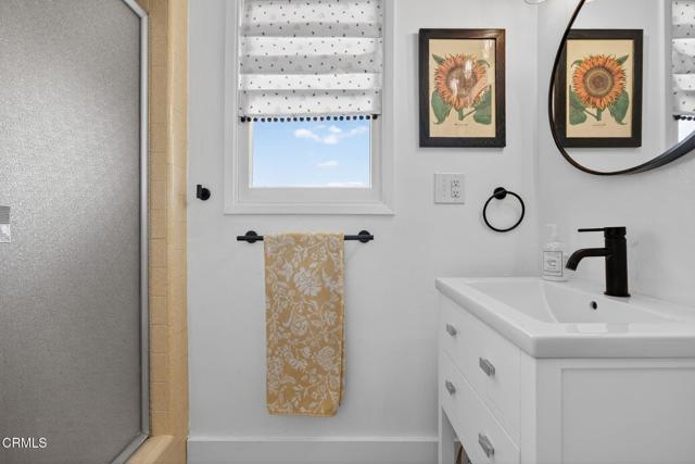 Detail Gallery Image 34 of 46 For 1328 Mariposa Dr, Santa Paula,  CA 93060 - 4 Beds | 2 Baths