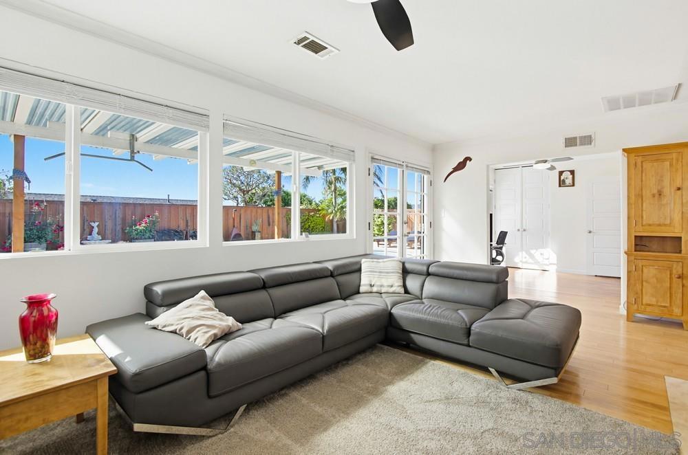 4336 Charing - photo 13