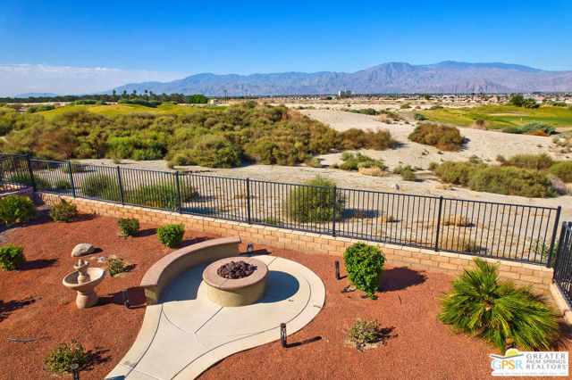 85041 Stazzano Place, Indio CA: https://media.crmls.org/mediaz/df0f1f1b-3f2b-47b2-a6ec-a3ea9de87cb9.jpg