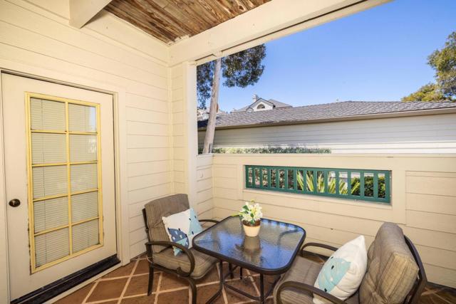 2309 Hastings Shore Lane, Redwood City CA: https://media.crmls.org/mediaz/df104de9-c015-4a7c-921d-6f4e673ef4a9.jpg