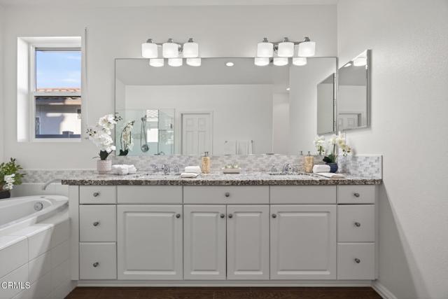 Detail Gallery Image 28 of 55 For 2914 Naples Dr, Oxnard,  CA 93035 - 3 Beds | 2 Baths