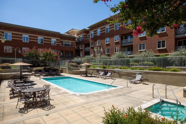130 E San Fernando Street, San Jose CA: https://media.crmls.org/mediaz/df11482f-5af8-43bd-85e9-74eef675b629.jpg