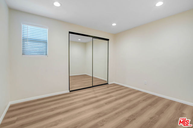 Image 15 of 23 For 646 Hollister Street