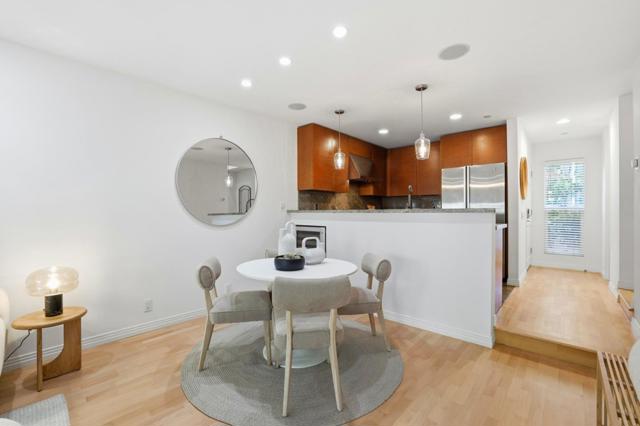 1835 Palm View Place, Santa Clara CA: https://media.crmls.org/mediaz/df12c86a-68c9-4d11-a98a-7d19b03fcc03.jpg