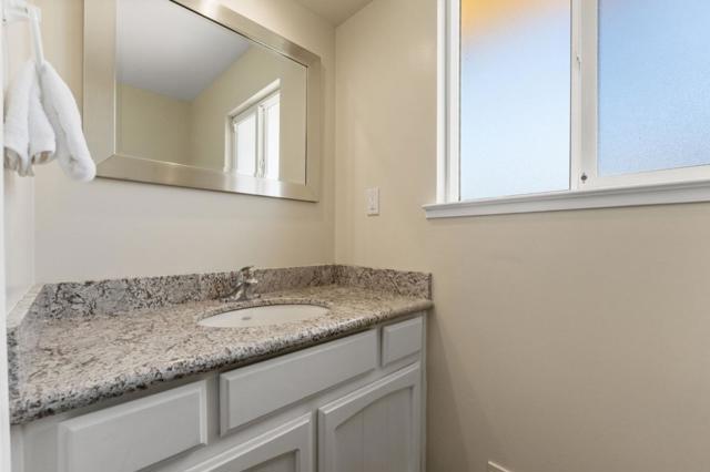 10980 New Avenue, Gilroy CA: https://media.crmls.org/mediaz/df1435dc-43f4-4ce3-8491-70c57308dd9a.jpg