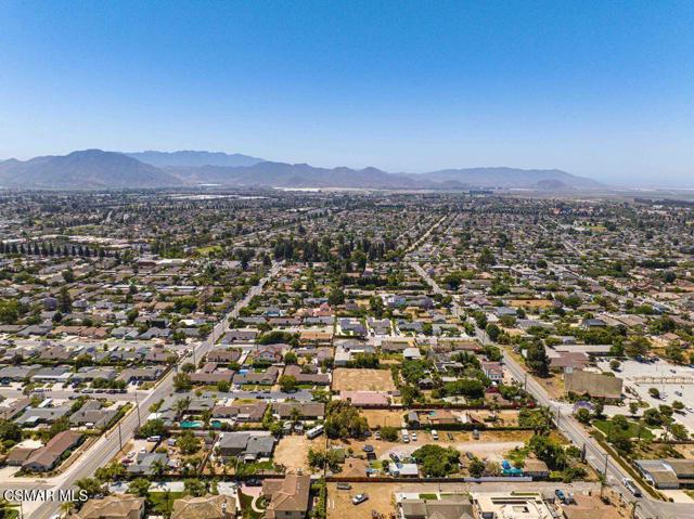 314 Anacapa Drive, Camarillo CA: https://media.crmls.org/mediaz/df1440fe-8162-444d-836f-7a83e09ce701.jpg