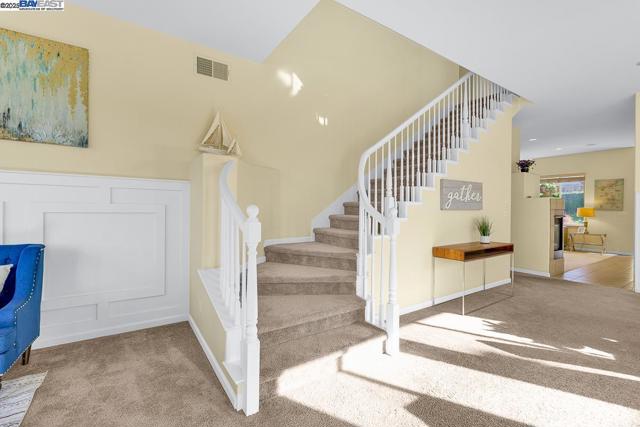 436 Wood Glen Dr, Richmond CA: https://media.crmls.org/mediaz/df147087-31bf-4187-822f-4b8817c91d48.jpg