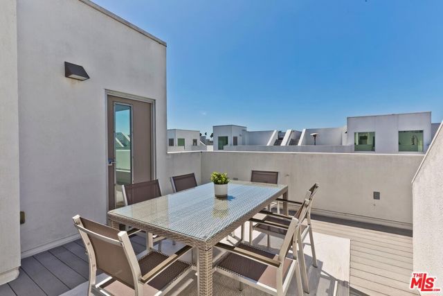 3 Bed Home for Sale in Santa Monica, California