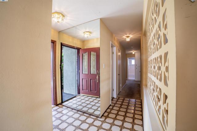 5083 Miramar, San Jose CA: https://media.crmls.org/mediaz/df14f647-ebb6-4796-89f6-935370130e1e.jpg