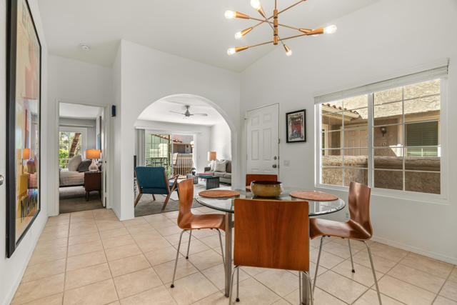 500 S Farrell Drive #F44, Palm Springs, CA 92264