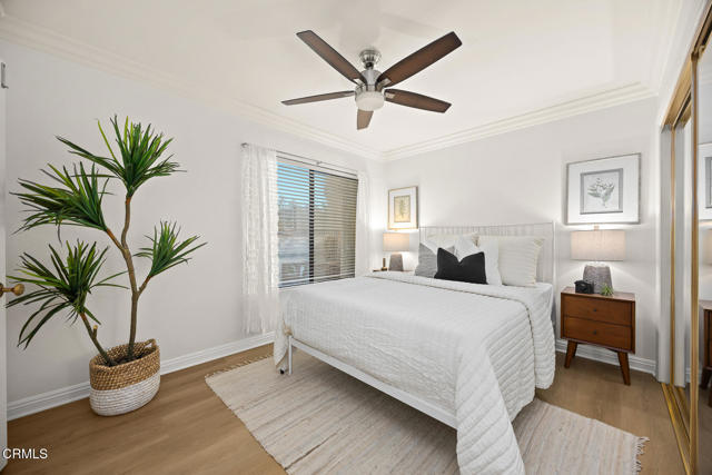 601 S El Molino Avenue, Pasadena CA: https://media.crmls.org/mediaz/df15e3ca-9d32-4fe4-8cc0-3161b57b6864.jpg