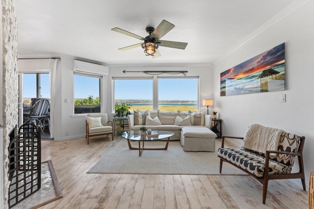 3955 Honeycutt St - photo 6