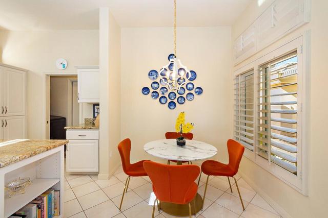 37948 Breeze Way, Palm Desert CA: https://media.crmls.org/mediaz/df186694-3e91-4413-897e-947365b692f9.jpg