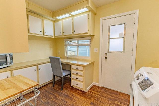 Image 44 of 56 For 18218 Paradise Mountain Road Spc 158