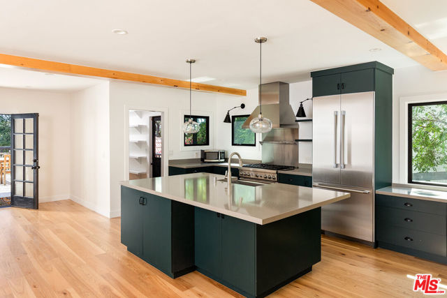 956 Parkman Street, Altadena CA: https://media.crmls.org/mediaz/df1af60c-40b9-4fc8-9eee-728d4b319404.jpg
