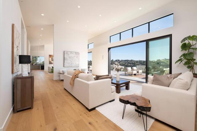 45 Calaveras Court, Hillsborough CA: https://media.crmls.org/mediaz/df1b22a8-90fd-4a52-abb1-522251b6f712.jpg