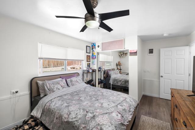 3754 56 Riviera Dr, La Mesa CA: https://media.crmls.org/mediaz/df1bc12d-3f0c-46a4-83a0-32d59b097301.jpg