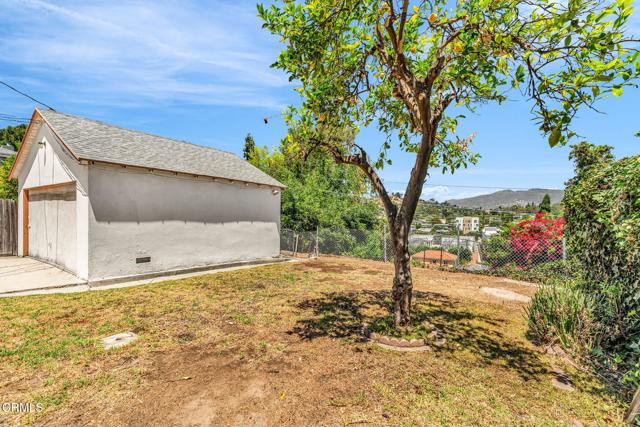 4127 Scandia Way, Los Angeles CA: https://media.crmls.org/mediaz/df1c2423-7fa4-46a9-8dcd-b1d6b34f6314.jpg