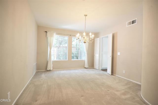 Detail Gallery Image 5 of 11 For 5055 Blackpool Ave, Oak Park,  CA 91377 - 4 Beds | 2/1 Baths