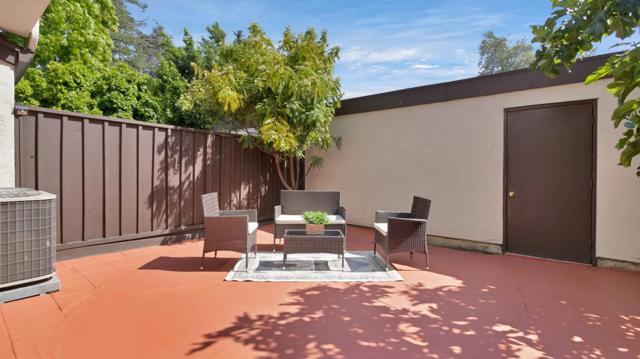 368 Serramonte Terrace, Fremont CA: https://media.crmls.org/mediaz/df1d59ce-46bb-42d6-bc5e-ee7b2064ed3e.jpg