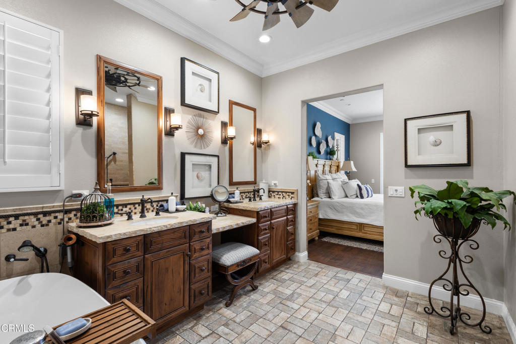 MLS #V1-32010 image #36