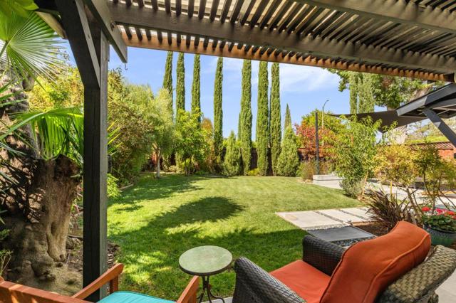 50 Cheltenham Way, San Jose CA: https://media.crmls.org/mediaz/df1f8254-89c5-4de7-b15c-fdc1dd8384f6.jpg