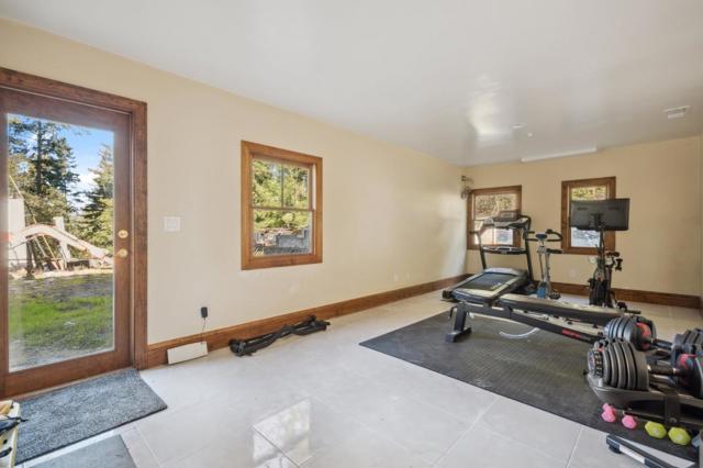 24541 Miller Hill Road, Los Gatos CA: https://media.crmls.org/mediaz/df1fc07e-bbed-42b2-926b-54840b0645ad.jpg