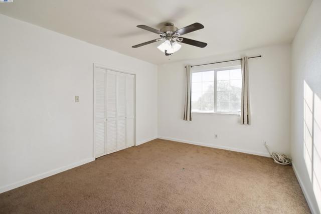 Image 30 of 60 For 15828 Barney Rd