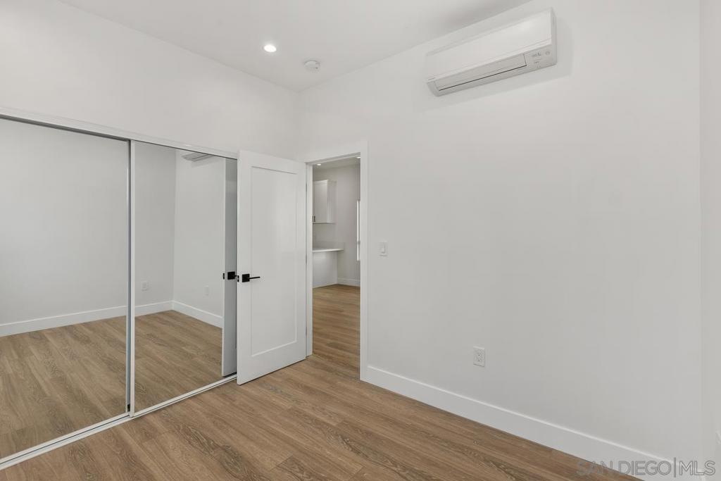 MLS #250036132SD image #19