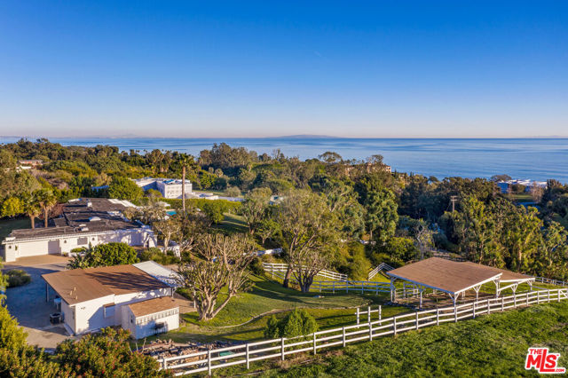 27727 Pacific Coast Highway photo 19