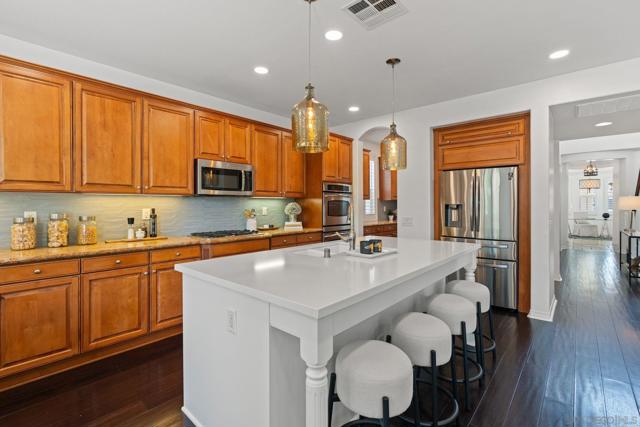 1008 Brightwood Drive., San Marcos CA: https://media.crmls.org/mediaz/df211ab0-e17a-4056-b6a4-a66ffc817caa.jpg