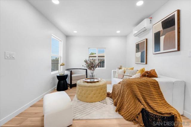 3905 3909 Cottonwood St, San Diego CA: https://media.crmls.org/mediaz/df21c7b2-2c27-4ee0-8b1e-adb5d4cff154.jpg