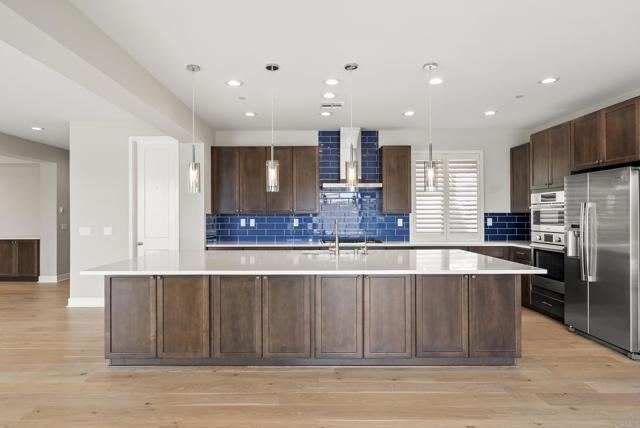 Image 2 of 50 For 1743 La Cumbre Avenue