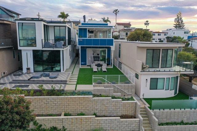 4545 Newport Ave, San Diego CA: https://media.crmls.org/mediaz/df235869-504e-470a-92f0-3c2b7c80d6d0.jpg