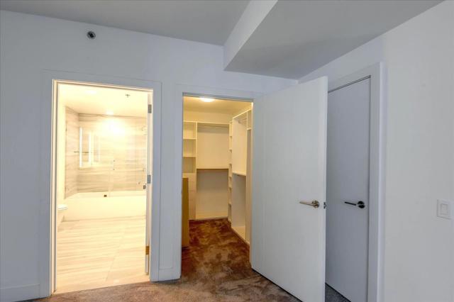 318 Main Street, San Francisco CA: https://media.crmls.org/mediaz/df23b9fe-1532-480b-a6be-749db24cdf64.jpg