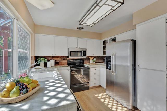 6307 Mayo Drive, San Jose CA: https://media.crmls.org/mediaz/df24102b-a0a6-4110-99ad-5191a10cb37e.jpg