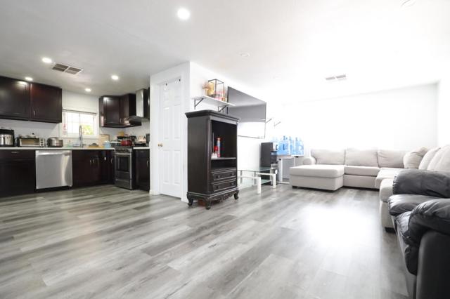 3637 Snell Avenue, San Jose CA: https://media.crmls.org/mediaz/df246362-f790-4046-b428-246445b8c6b6.jpg
