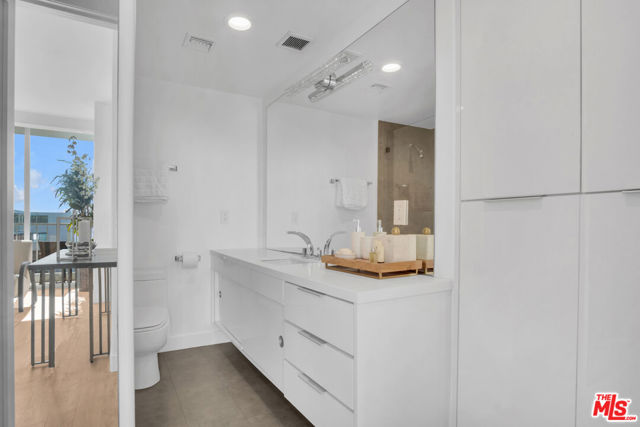 Drew Fenton | 17350 W Sunset Boulevard Pacific Palisades CA | MLS: 7491584