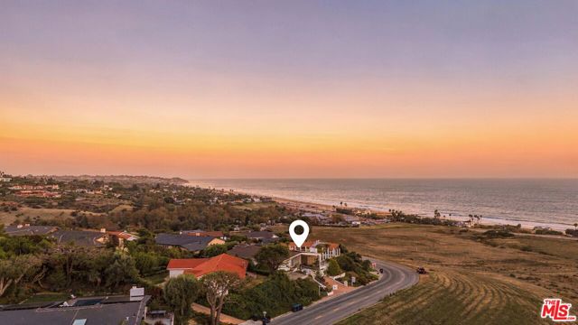 4 Bed Home for Sale in Malibu, California
