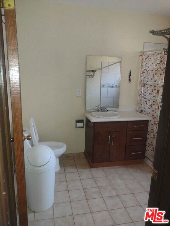 7404 Monte Viva España, Colinas De Aragon, rosarito,  CA: https://media.crmls.org/mediaz/df25db07-0d09-4eab-8ef7-018c0c615f71.jpg