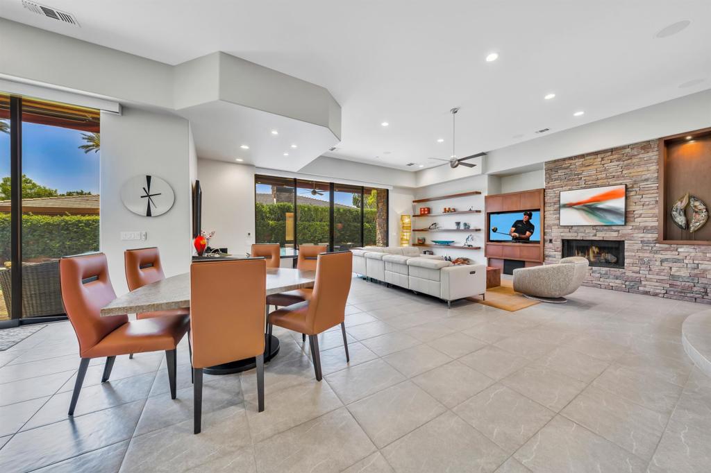 MLS #219138933DA image #26