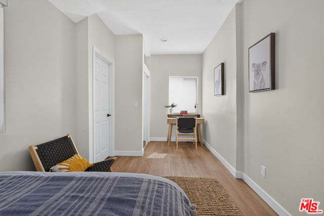 1308 West 53rd Street photo 19