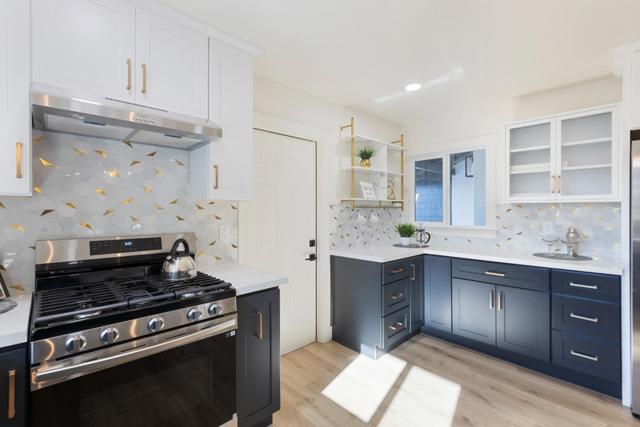 3004 Vistamont Drive, San Jose CA: https://media.crmls.org/mediaz/df273eb0-203c-4677-8d15-e0e05837bdf0.jpg