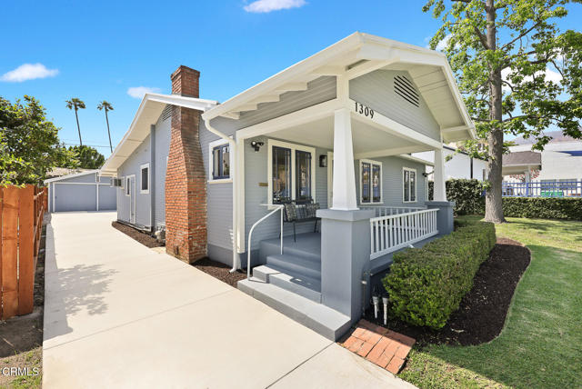 1309 Sinaloa Avenue, Pasadena CA: https://media.crmls.org/mediaz/df278948-4769-4277-9f7e-f04be83620df.jpg