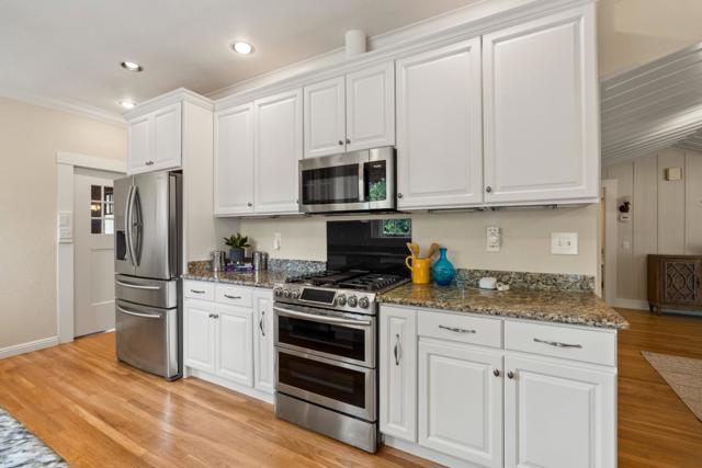 1690 Cordilleras Road, Redwood City CA: https://media.crmls.org/mediaz/df288a04-66f3-4347-b7be-60b970ca51c9.jpg