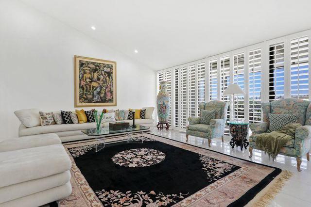75208 Kiowa Drive, Indian Wells CA: https://media.crmls.org/mediaz/df290759-0237-4aa8-975f-f37e53fe46b7.jpg