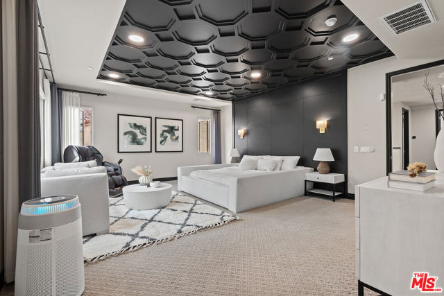 55 Suede, Irvine CA: https://media.crmls.org/mediaz/df2aebd6-e140-4e67-8f1c-770ca9e7637d.jpg