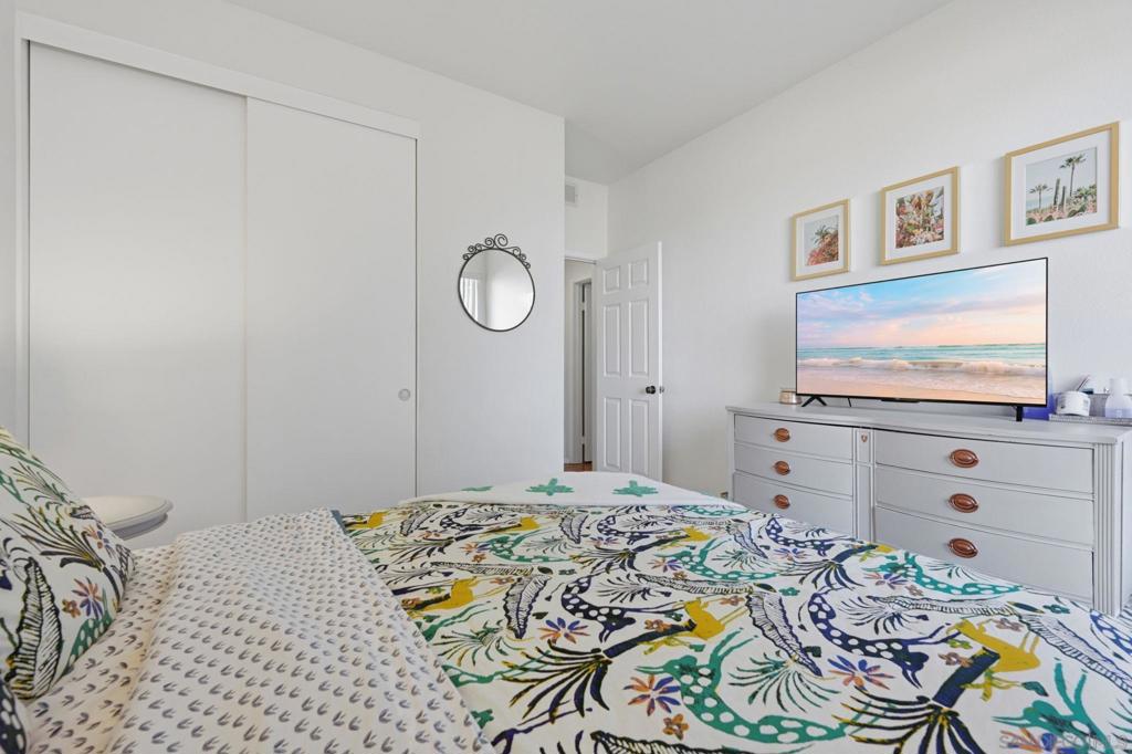 5895 Friars Rd - photo 17